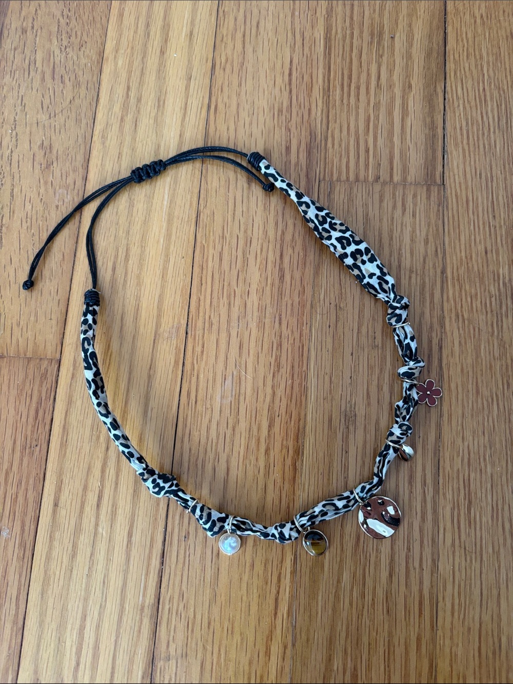 Adjustable Leopard Print Charm Necklace